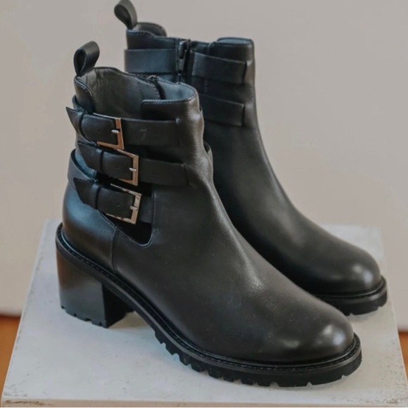 SEYCHELLES boot - Picture 1 of 6